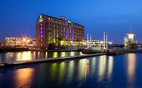 Holiday Inn Express Manchester - Salford Quays By Ihg